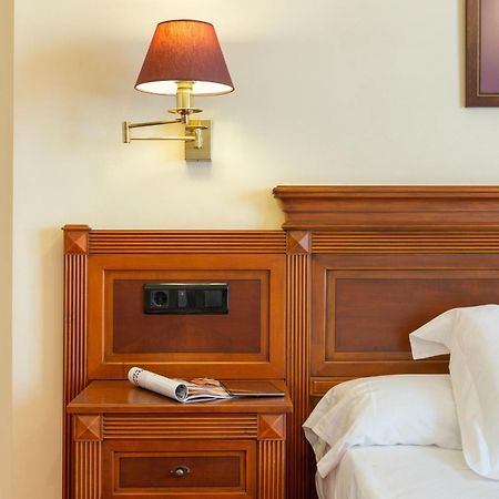 Hospedium Hotel Blu Loiu Kültér fotó