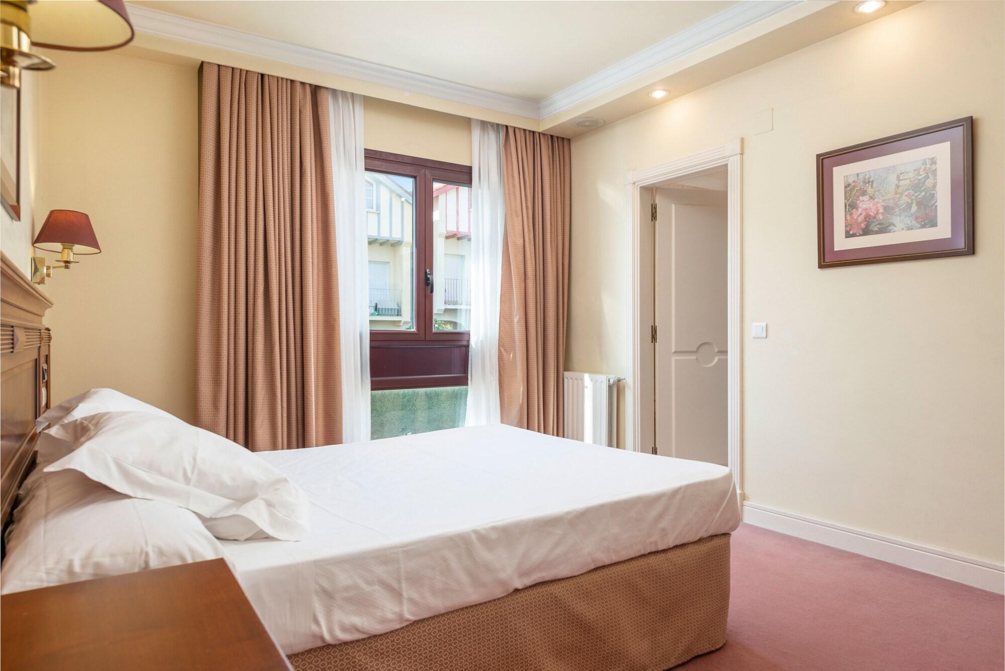 Hospedium Hotel Blu Loiu Kültér fotó