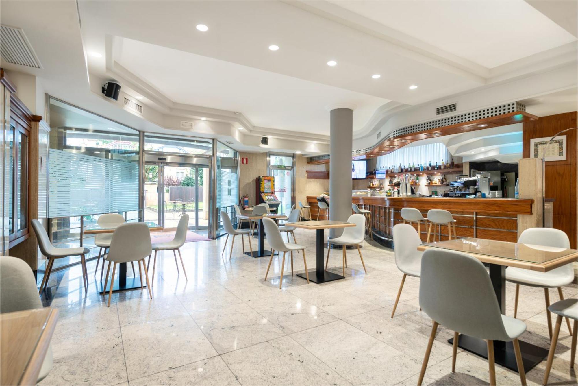 Hospedium Hotel Blu Loiu Kültér fotó