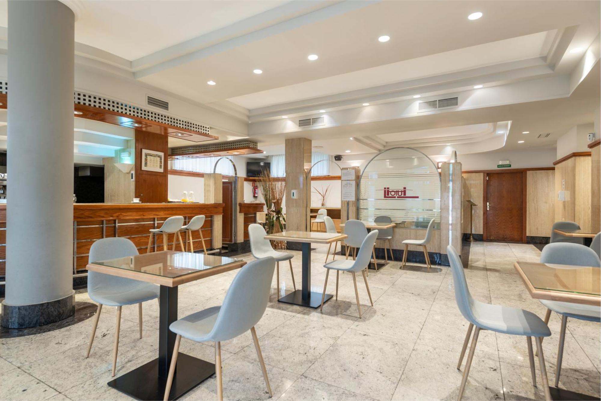 Hospedium Hotel Blu Loiu Kültér fotó