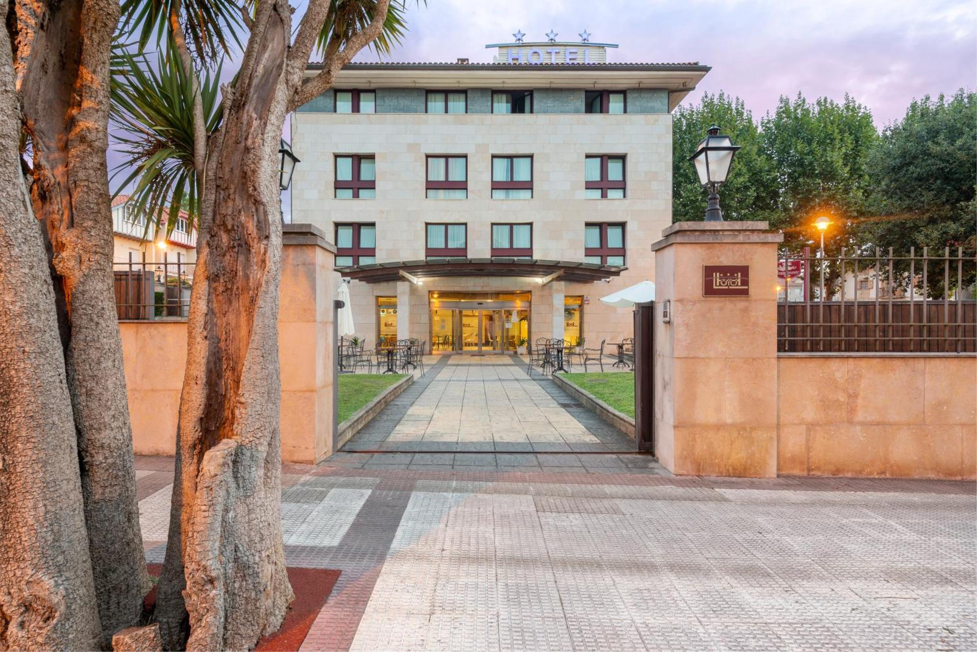 Hospedium Hotel Blu Loiu Kültér fotó