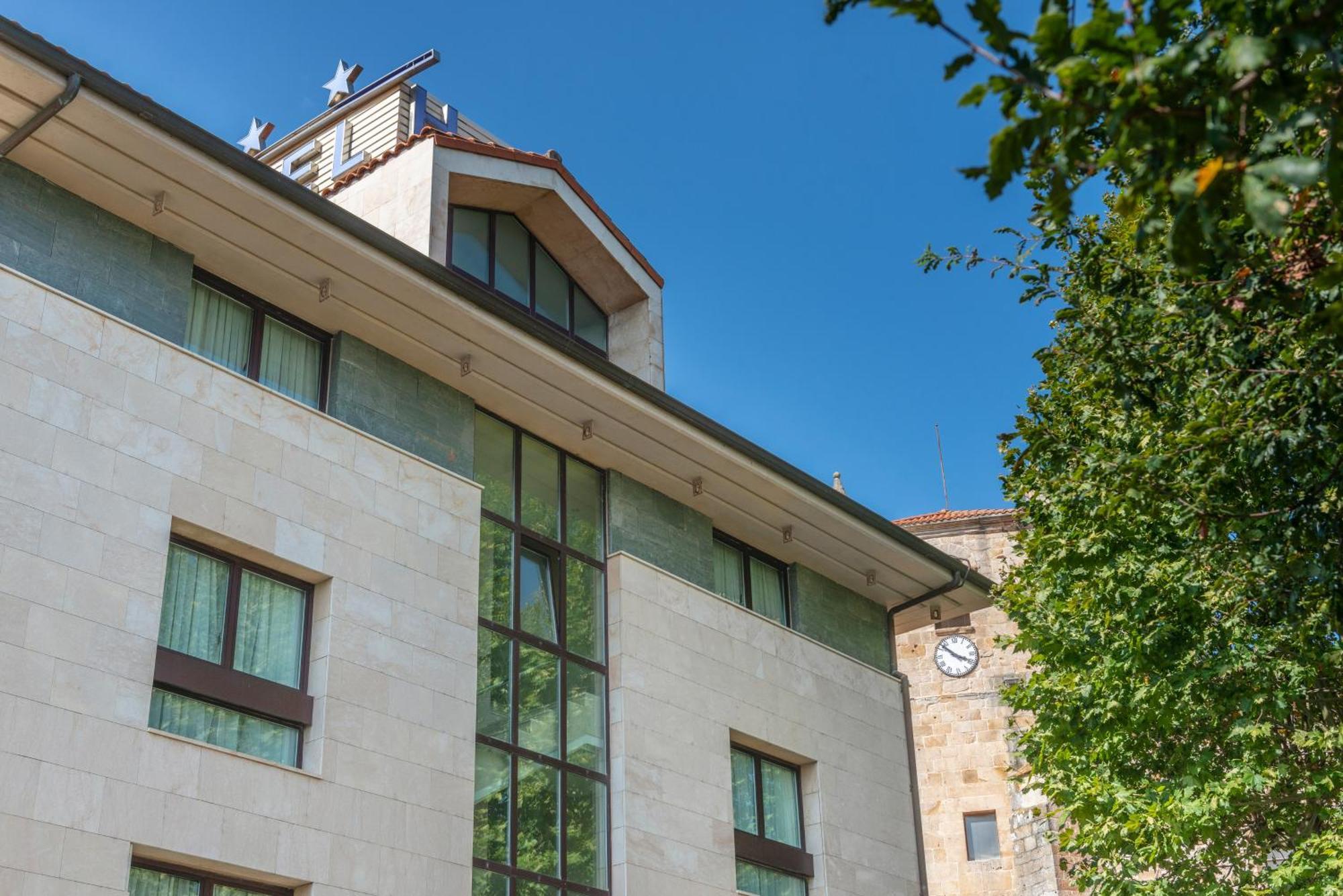 Hospedium Hotel Blu Loiu Kültér fotó