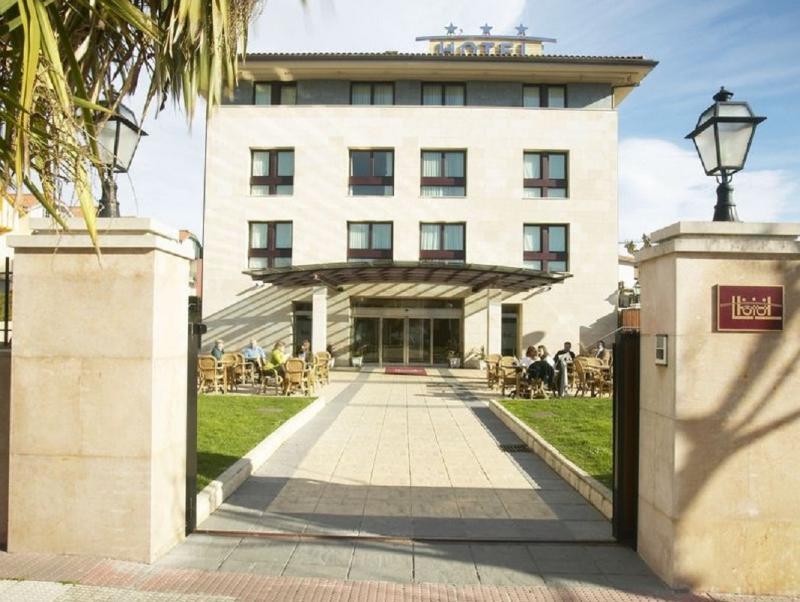 Hospedium Hotel Blu Loiu Kültér fotó